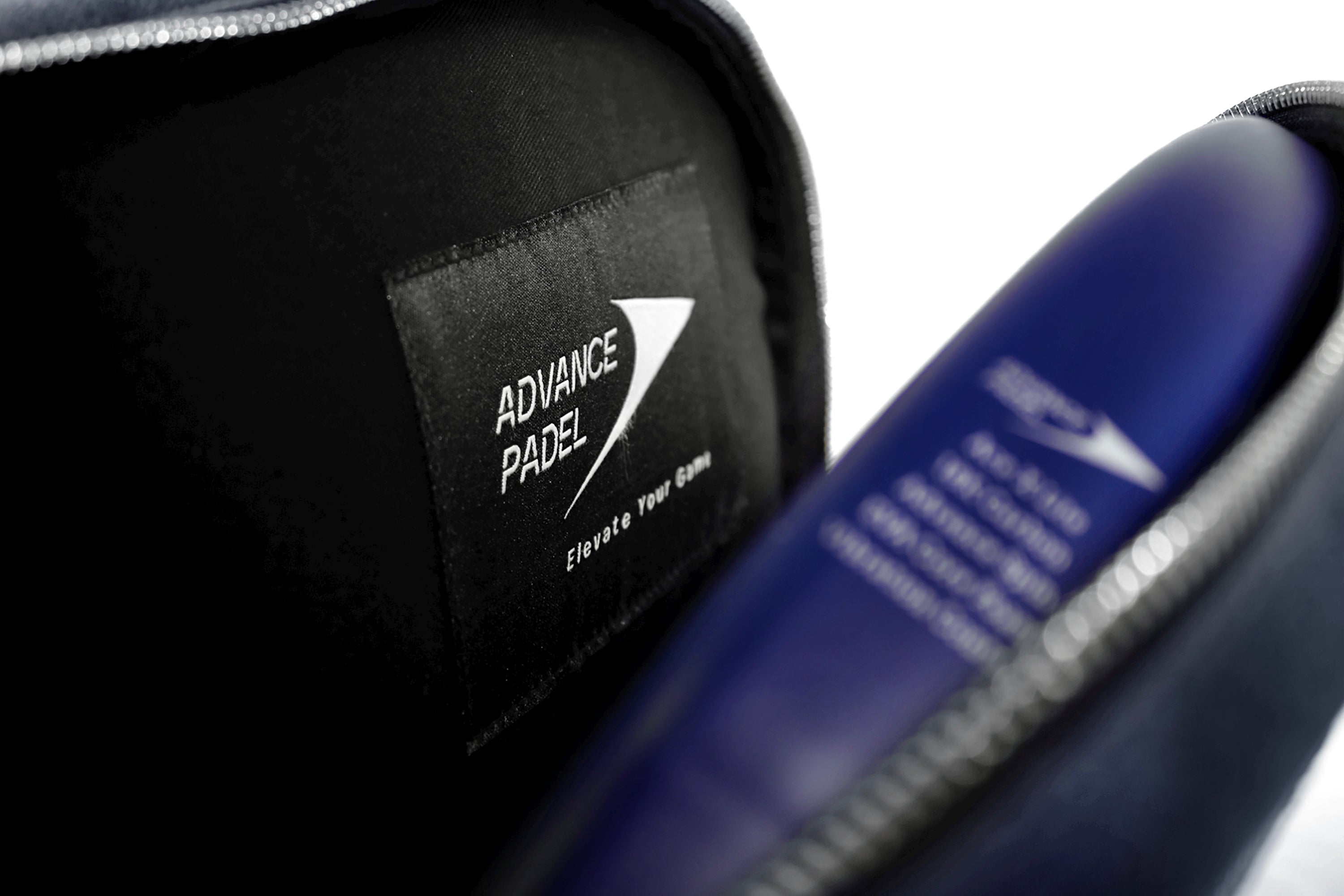 Invicto Tour Bag